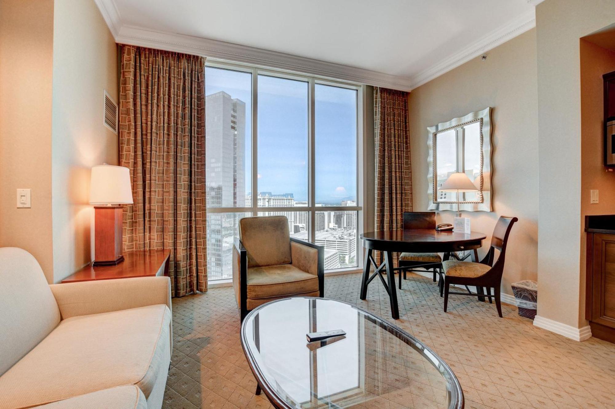 The Fantasy Suite Mgm Signature Pool View Лас-Вегас Экстерьер фото